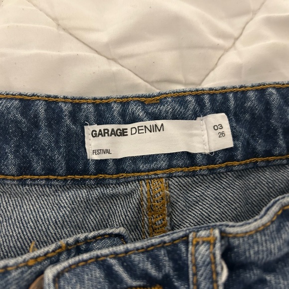 Garage festival Jean shorts - Picture 2 of 3